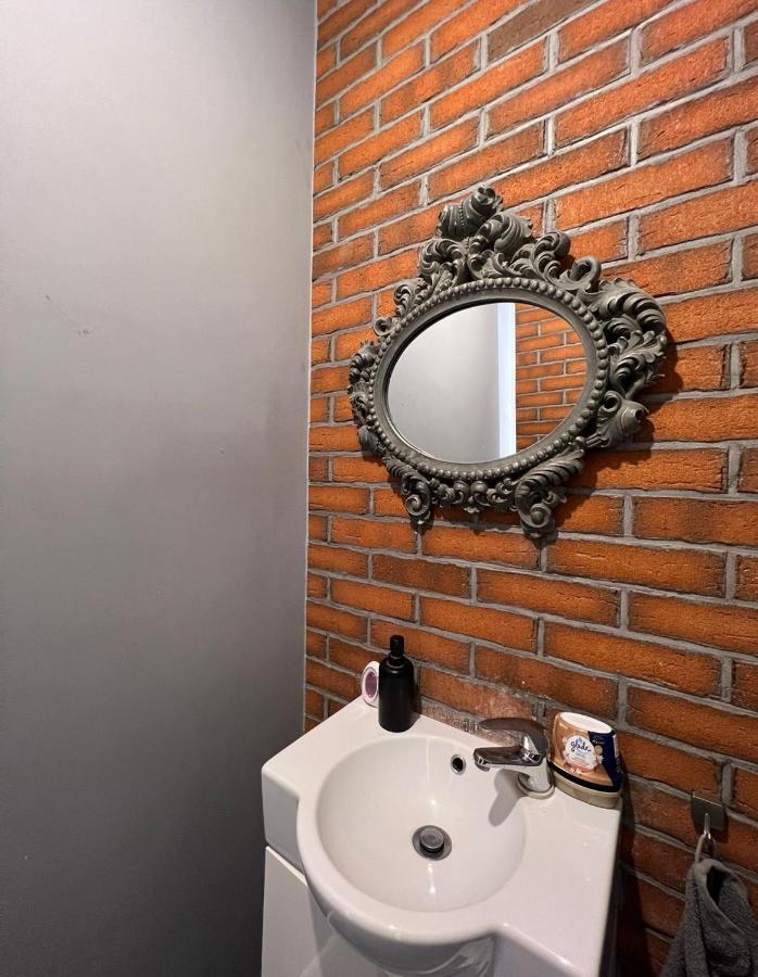 Dom Dabrowka Poznan Apartamento Paledzie Quarto foto